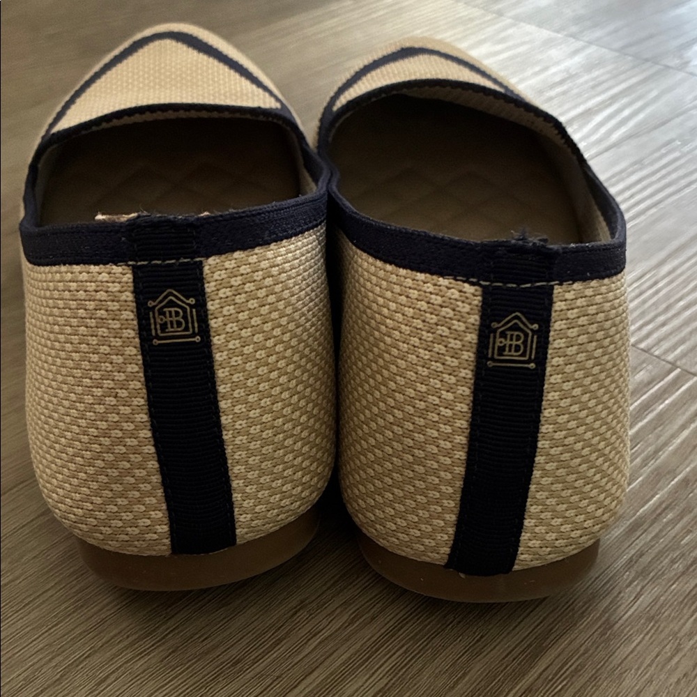 Birdies Blackbird Eggshell Navy Knit Point Toe Loafers - Picture 4 of 8